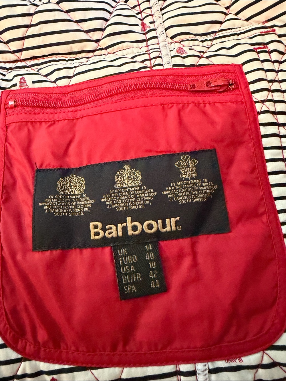 Barbour Bright Red Quilted Field Jacket - Picture 7 of 9